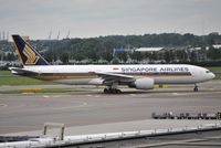 9V-SVL @ EHAM - Singapore taxiing for departure - by Robert Kearney
