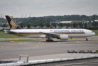 9V-SVL @ EHAM - Singapore taxiing for departure