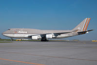HL7417 @ LOWW - Asiana Boeing 747-400 - by Dietmar Schreiber - VAP