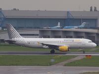 EC-KHN @ AMS - Ready for take off from the  Kaagbaan of Amsterdam airport - by Willem Goebel