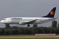 D-ABXY @ EDDL - Lufthansa, Boeing 737-330, 24563/1801, Aircraft Name: Hof - by Air-Micha
