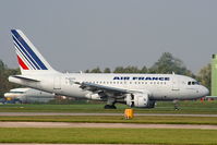 F-GUGQ @ EGCC - Air France - by Chris Hall