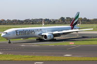 A6-EMO @ EDDL - Emirates, Boeing 777-31H, CN: 28680/300 - by Air-Micha