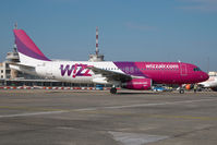 HA-LPR @ LHBP - Wizz Air Airbus 320 - by Dietmar Schreiber - VAP