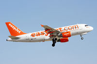 G-EZBI @ LEPA - EasyJet Airlines Airbus A319-111 take-off in PMI/LEPA - by Janos Palvoelgyi