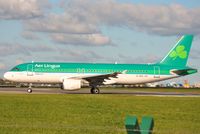 EI-DEH @ EIDW - Aer Lingus lining up - by Robert Kearney