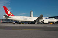 TC-JJE @ LOWW - Turkish Airlines Boeing 777-300 - by Dietmar Schreiber - VAP