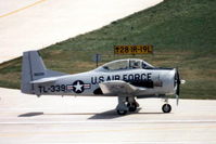 N28XT @ DPA - Taxiing to the Flight Center ramp.