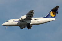 D-AVRK @ VIE - Lufthansa - by Chris Jilli