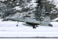 J-3077 @ LSMM - Nice snowy conditions during the WK of 2007.