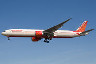 VT-ALK @ EGLL - Air India 777-300