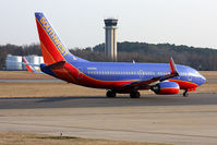 N205WN @ ORF - Southwest Airlines N205WN (FLT SWA2022) taxiing to RWY 5 for departure to Chicago Midway Int'l (KMDW). - by Dean Heald