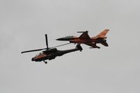 Q-19 @ EGVA - Taken at the Royal International Air Tattoo 2010, displaying with F-16AM J-015 (two Tigers) - by Steve Staunton