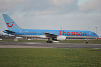 G-OOBJ @ EIDW - Thomson heading to stand - by Robert Kearney