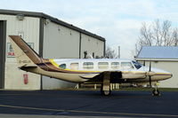 C-GCJX @ I19 - Piper PA-31-350 - by Allen M. Schultheiss