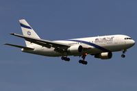 4X-EAF @ EDDF - on final RW07R