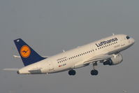 D-AILW @ EGCC - Lufthansa A319 climbing away from RW05L - by Chris Hall