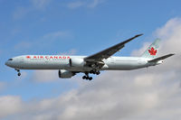 C-FIUW @ EGLL - Air Canada - by Artur Bado?