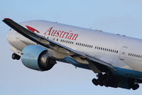 OE-LPB @ VIE - Austrian Airlines