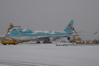 HL7437 @ LOWW - Korean Air Boeing 747-400 - by Dietmar Schreiber - VAP