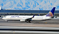 N53442 @ KLAS - United Airlines Boeing 737-924/ER N53442 / 0442 (cn 33536/3027)

Las Vegas - McCarran International (LAS / KLAS)
USA - Nevada, December 24, 2010
Photo: Tomás Del Coro - by Tomás Del Coro