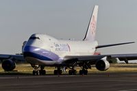 B-18706 @ ELLX - taxying to the active - by Friedrich Becker