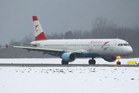 OE-LBE @ LOWI - AUA [OS] Austrian Airlines - by Delta Kilo