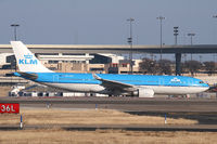 PH-AOK @ DFW - KLM Airbus at DFW Airport - by Zane Adams