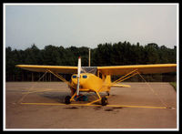 N4300H @ UYF - Dual controls, two doors, metal prop, SMALL airplane. - by Carol Griffith