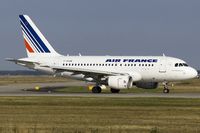 F-GUGM @ EDDF - departing via RW18W