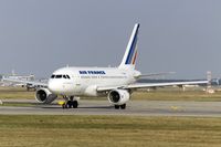 F-GUGM @ EDDF - line up RW18W