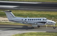 N4380Y @ TNCM - N4380Y axing for take off at TNCM - by Daniel Jef