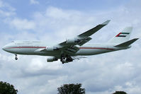 A6-HRM @ EGLL - Short final - by N-A-S
