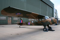 G-ANHU @ EGXW - Static