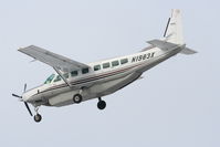 N1983X @ KORD - Multi-Aero/Air Choice One Cessna 208B, WBR250 on final RWY 28 KORD from KBRL. - by Mark Kalfas