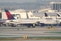 N630DL @ KLAX - Delta Airlines Boeing 757-232 on TWY B KLAX - by Mark Kalfas