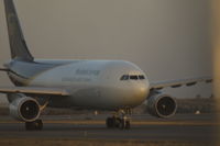N122UP @ KBIL - UPS Airbus A300 heavy preparing to depart Billings Logan - by Daniel Ihde