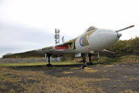 XL319 @ X5US - Avro Vulcan B2 at the North East Aircraft Museum, Usworth in October 2010. - by Malcolm Clarke