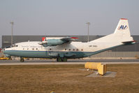 UR-CGU @ LOWW - Aerovis Antonov 12 - by Dietmar Schreiber - VAP
