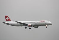 HB-IOC @ EGLL - Airbus A321-100