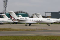 N452QS @ EGGW - Netjets 1998 Gulfstream Aerospace G-IV, c/n: 1352 at Luton - by Terry Fletcher