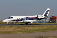 C-GXVK @ EGGW - Smart paint scheme on this Canadian registered 
Israel Aerospace Industriesltd GULFSTREAM G150, c/n: 283 - by Terry Fletcher