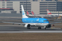 PH-BDO @ VIE - KLM Royal Dutch Airlines - by Joker767