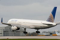 N19136 @ EGCC - United Airlines - by Chris Hall