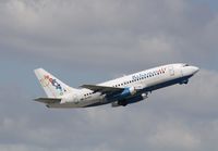 C6-BFM @ KFLL - Boeing 737-200