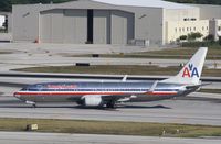 N943AN @ KFLL - Boeing 737-800 - by Mark Pasqualino