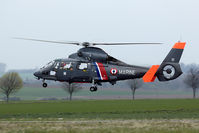 81 @ LFQI - Rarely seen SAR Dauphin of the French Navy.