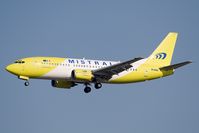 EI-DVA @ LOWW - Mistral Air 737-300