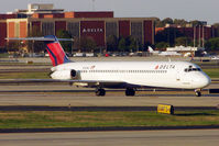 N762NC @ KATL - ex NW 1976 Mcdonnell Douglas DC-9-51, c/n: 47710 now in its new Delta livery - by Terry Fletcher