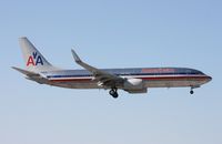 N835NN @ MIA - American 737-800 - by Florida Metal